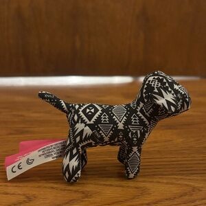 Victoria’s Secret PINK black and white Aztec print mini pup